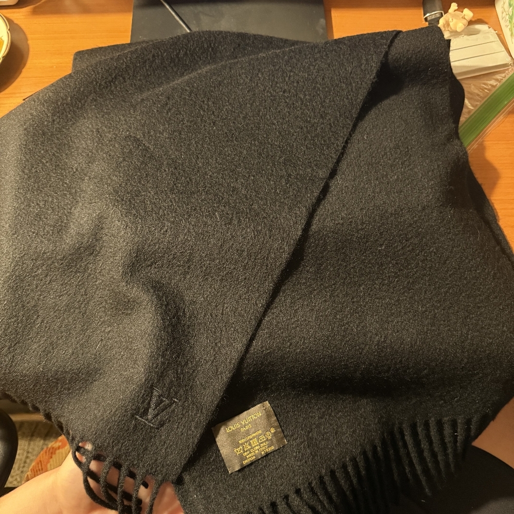 Louis Vuitton Black Wool Scarf